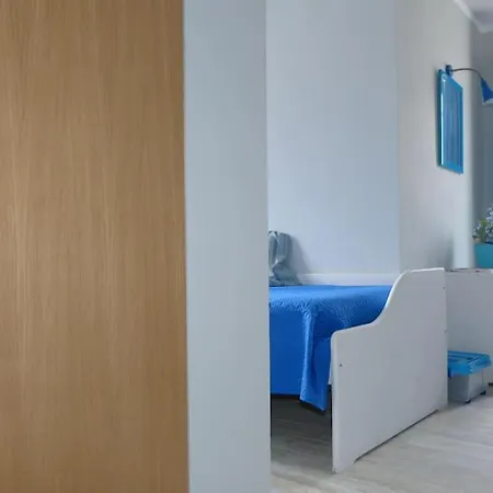 شقة Casa Amarela - Center By The *